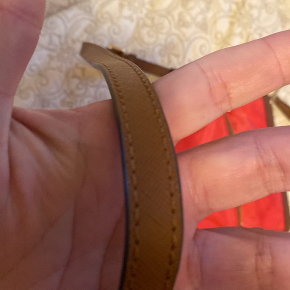 COPY - Michael Kors canvas Crossbody purse - Picture 7 of 9